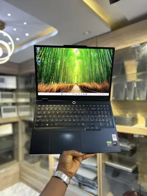 Laptop Lenovo Legion 5 16GB AMD Ryzen 7 SSD 512GB
