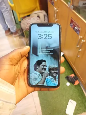 Apple iPhone XR 64 GB Black