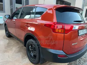 Toyota RAV4 2015