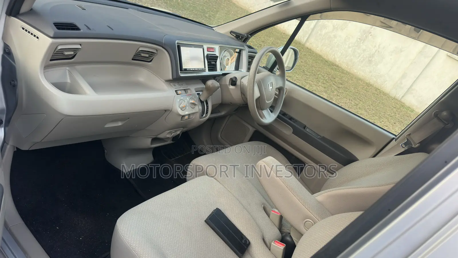 Honda Life 660 2WD 2012 Silver