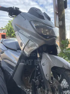 Yamaha NMAX 155 2025