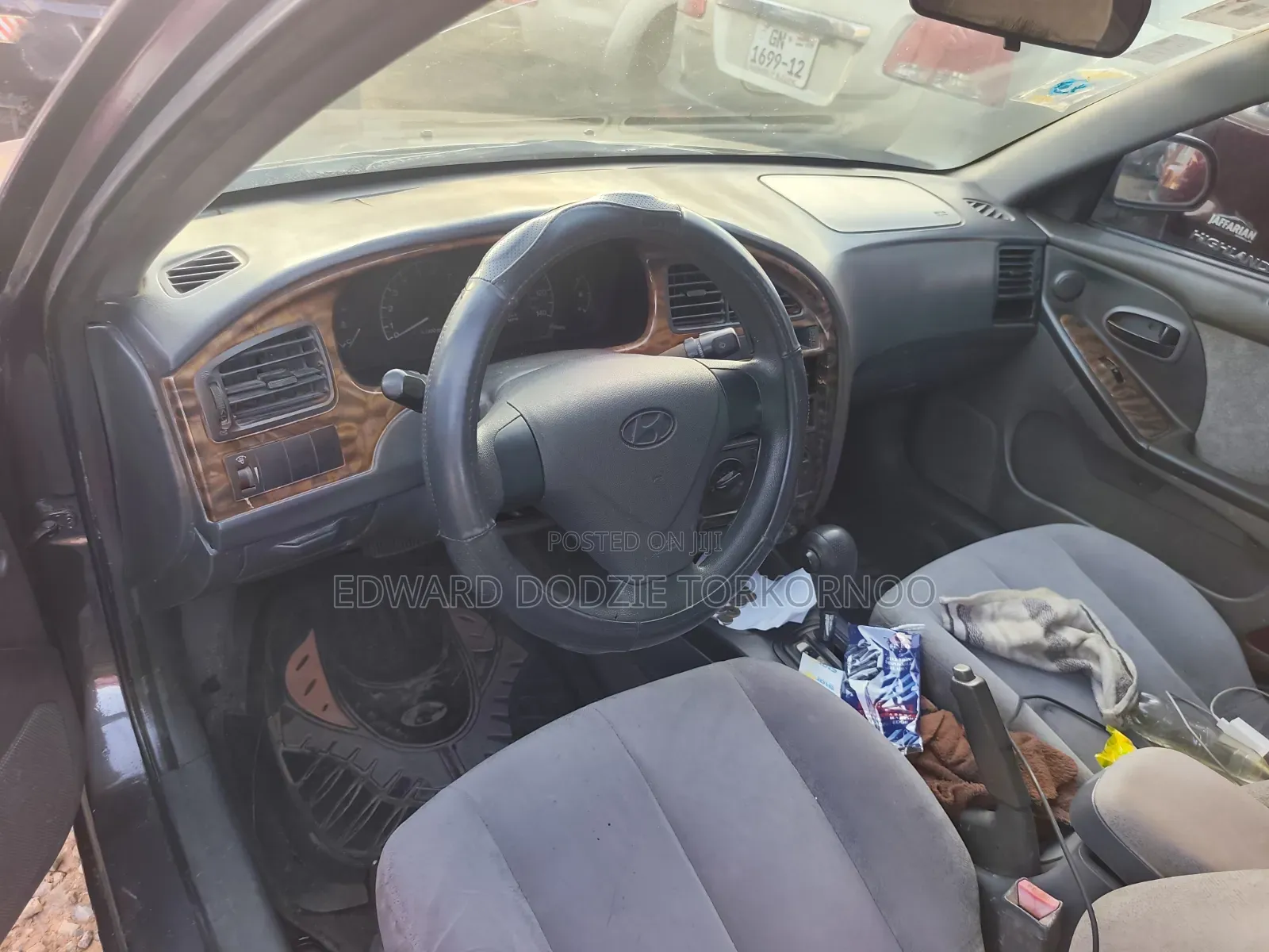 Hyundai Elantra 2004 Gray