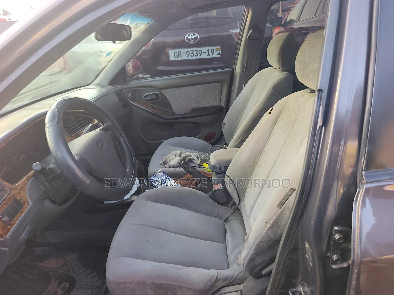 Hyundai Elantra 2004 Gray