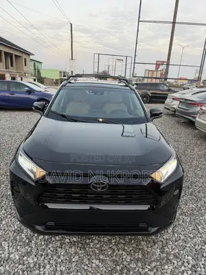 Toyota RAV4 2022 Black