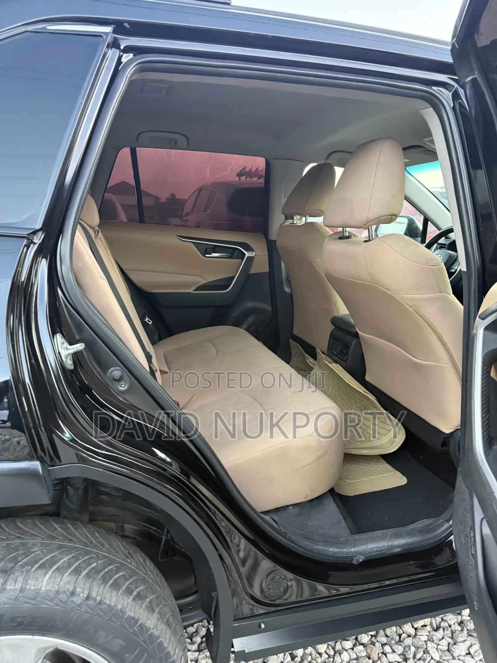 Toyota RAV4 2022 Black