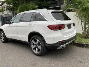 Mercedes-Benz GLC-Class 2022 White