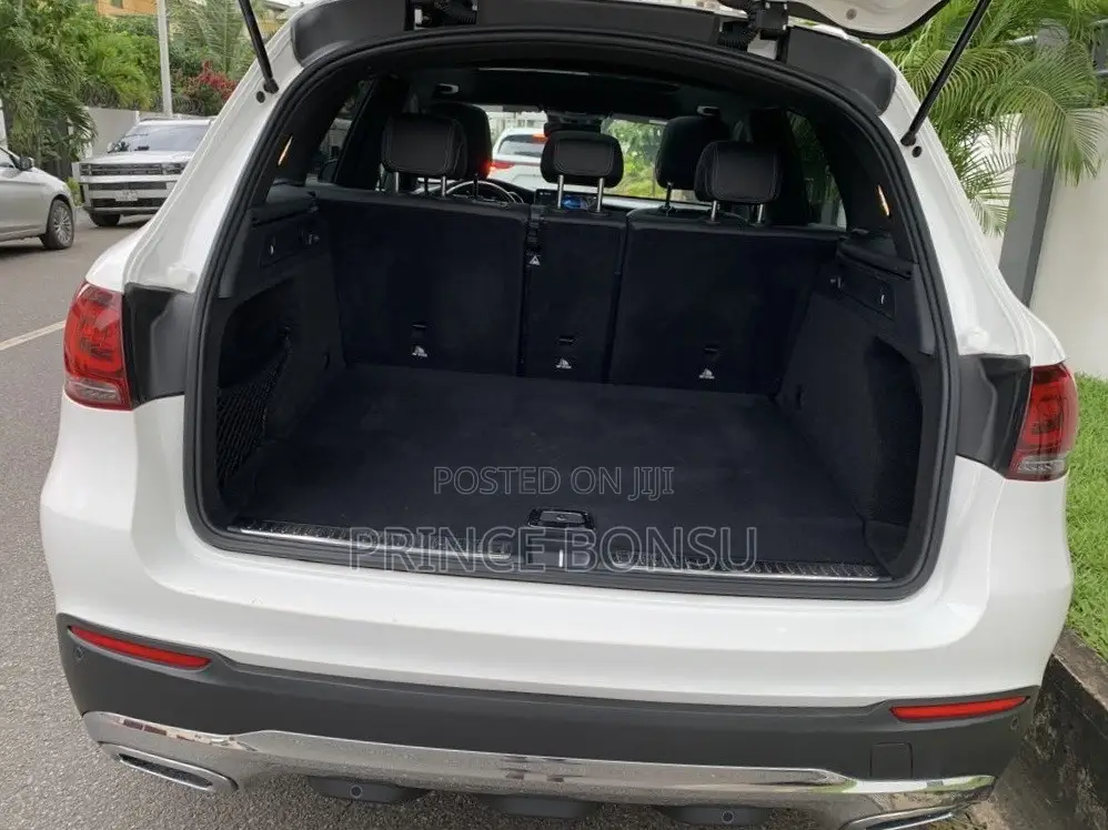Mercedes-Benz GLC-Class 2022 White