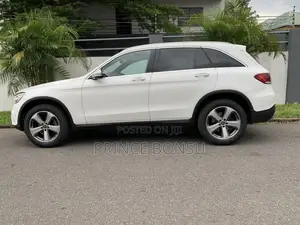 Mercedes-Benz GLC-Class 2022 White