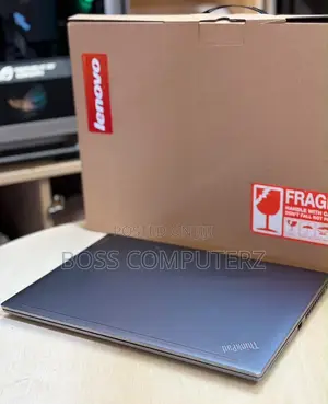 Laptop Lenovo ThinkPad T14 G3 16GB Intel Core i7 SSD 512GB