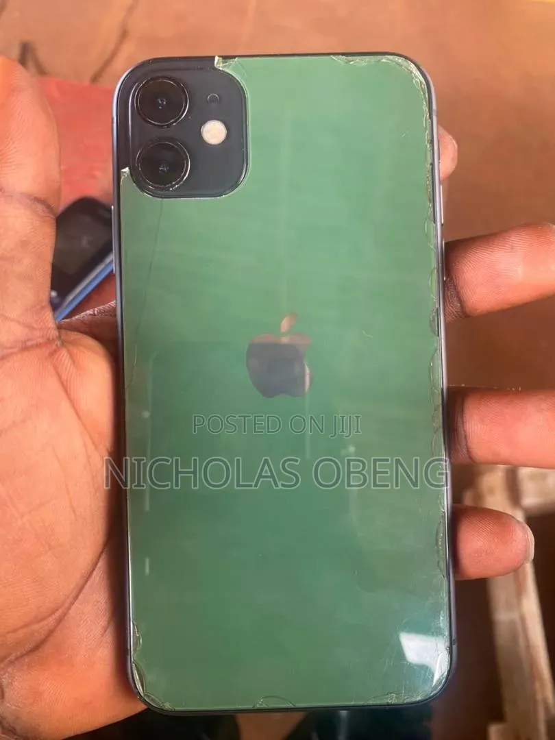 Apple iPhone 11 64 GB Black