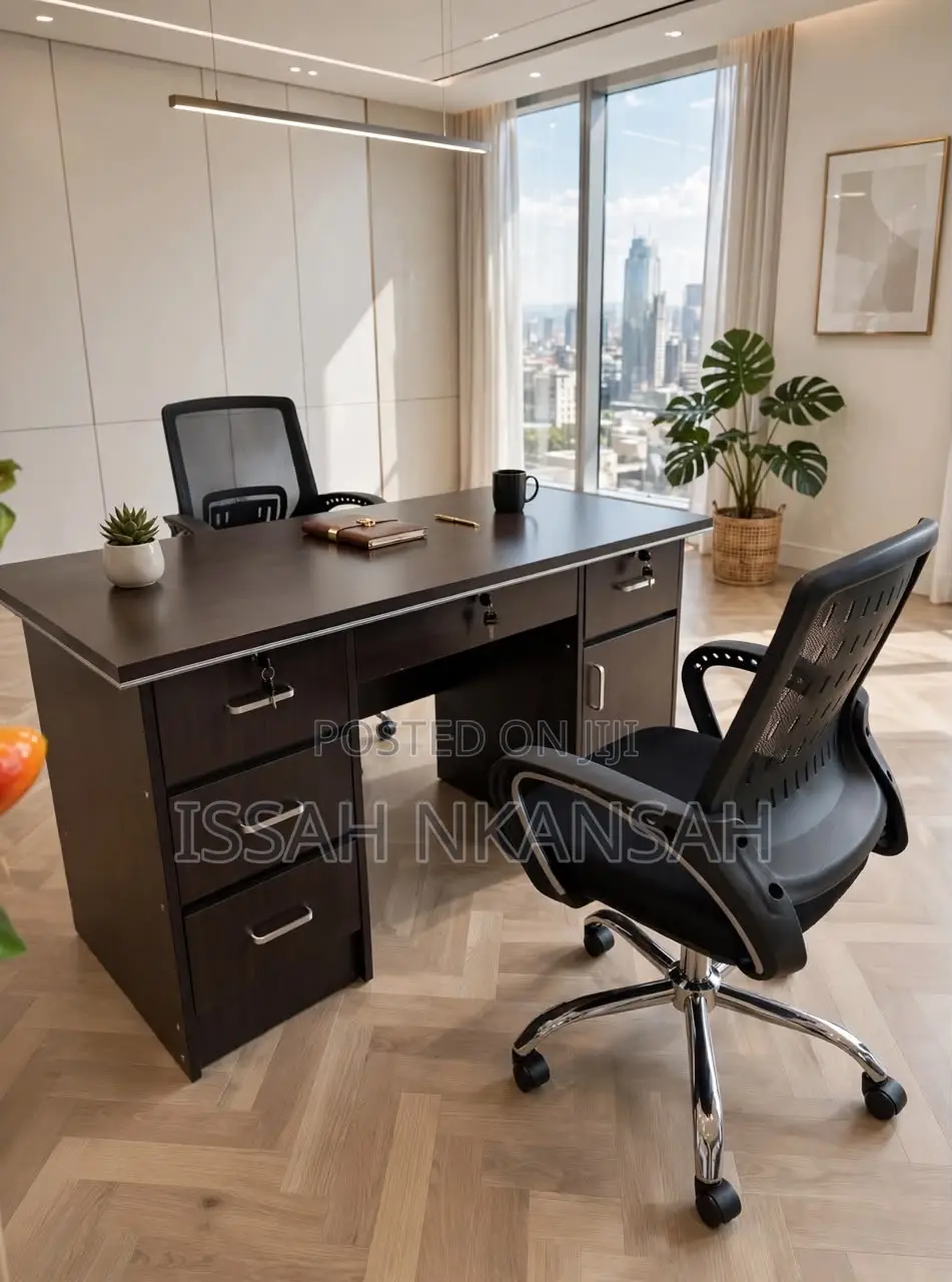 Luxury Office Desk and 2 Chairs