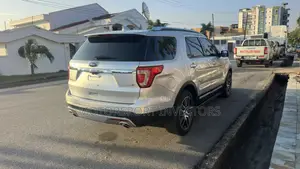 Ford Explorer Limited 4dr SUV (3.5L 6cyl 6A) 2016 Silver