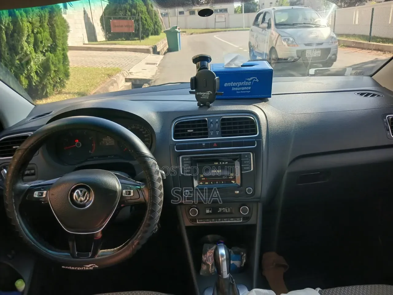 Volkswagen Polo 2017 Black