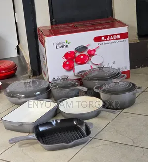 Cast Iron Cookware Set