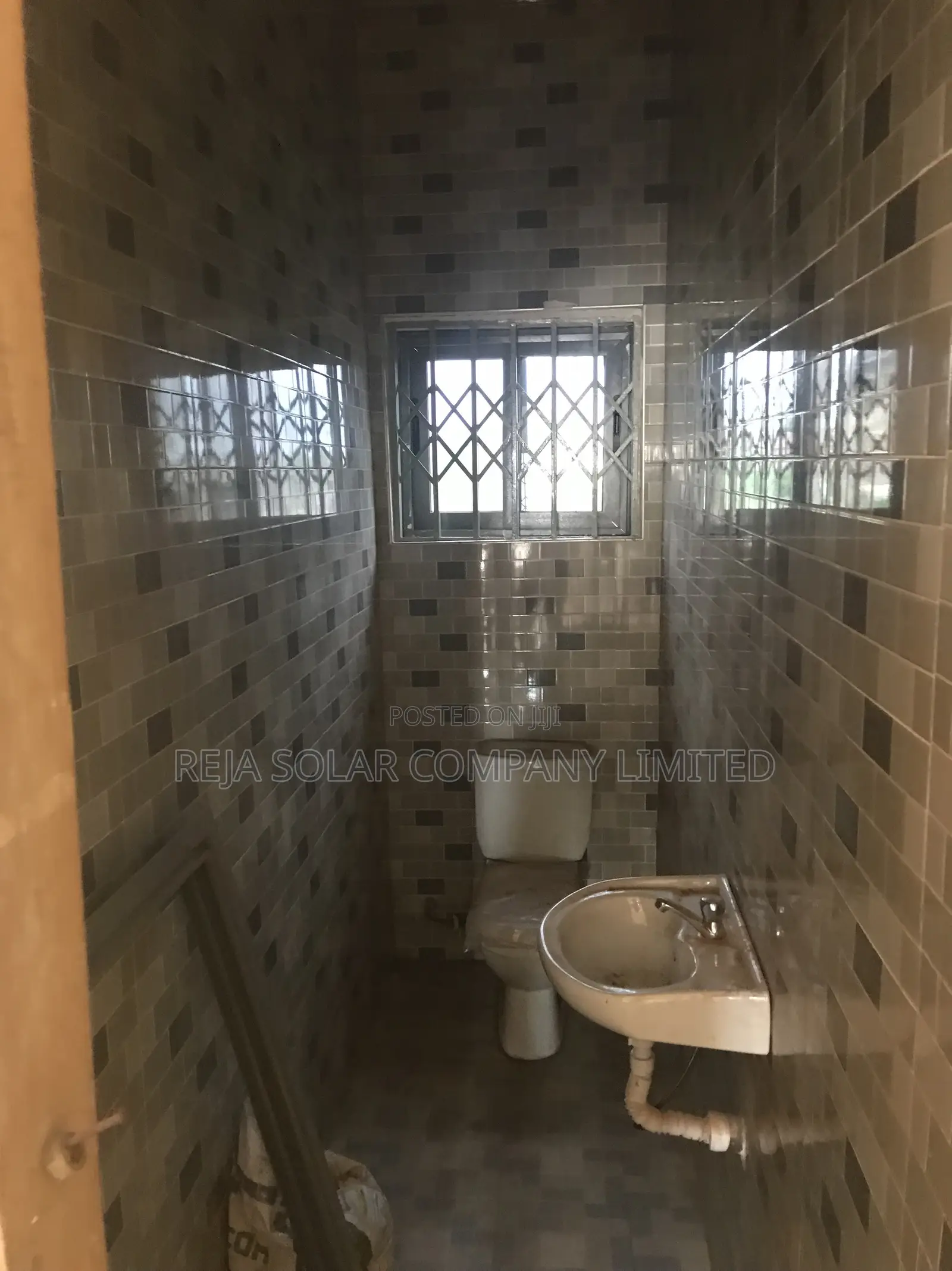 Furnished 2bdrm House in Reja Solar And, Appolonia City for rent