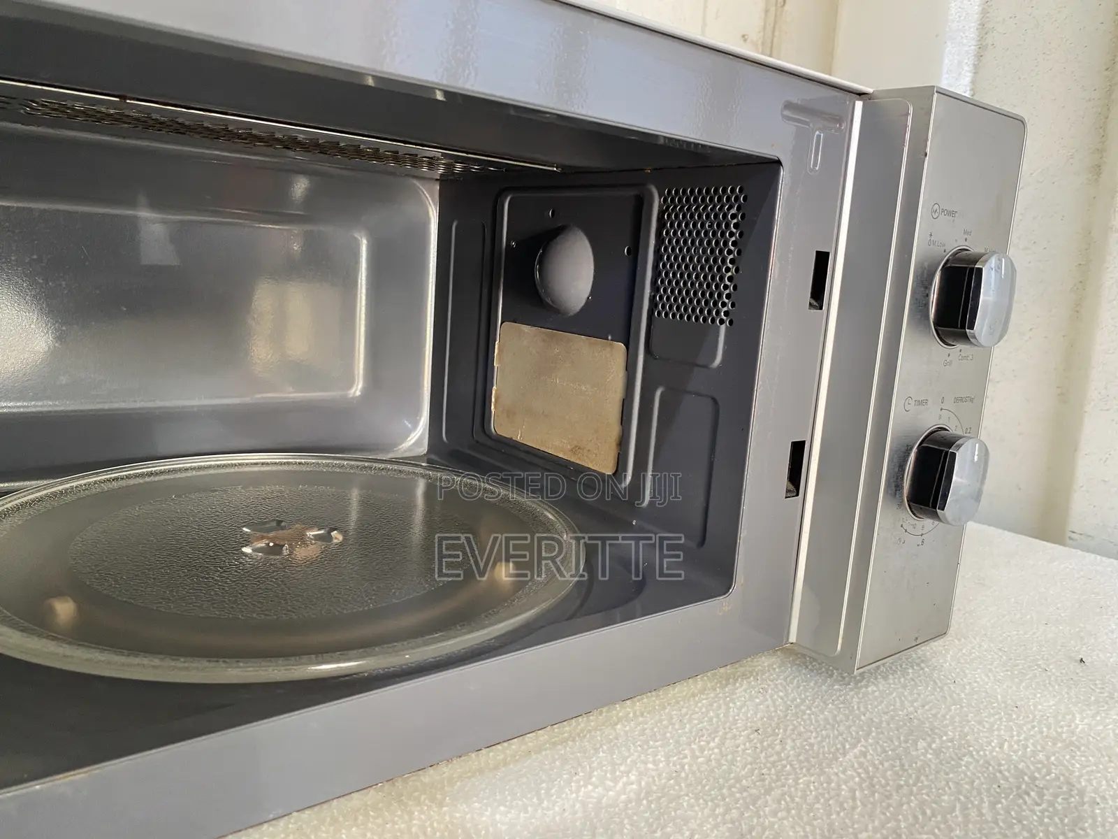 Akai 20L Grill Microwave – Premium Mirror Finish / Near New