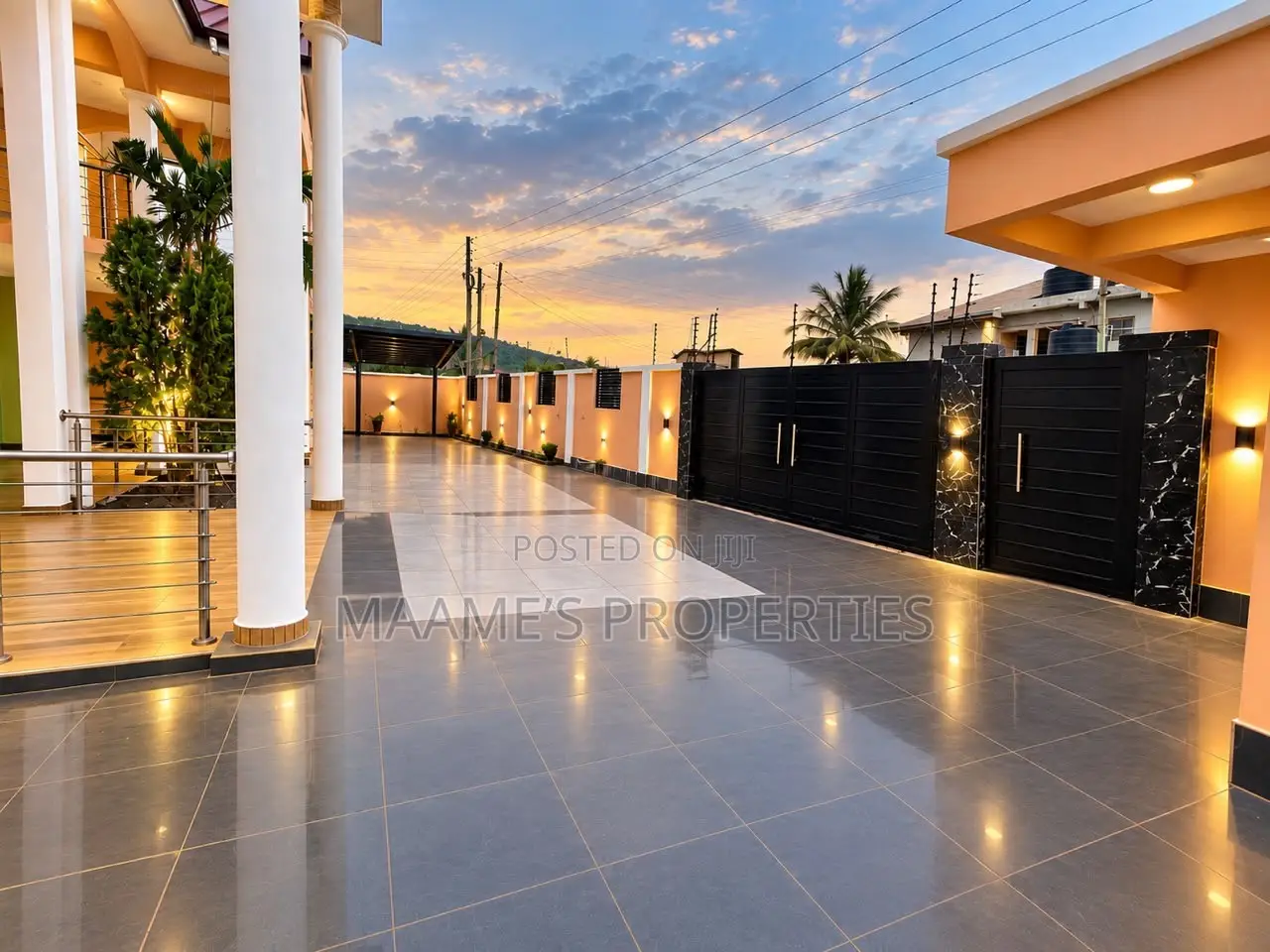6bdrm Duplex in Oyarifa for rent