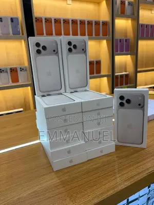 New Apple iPhone 17 Pro Max 256 GB Silver