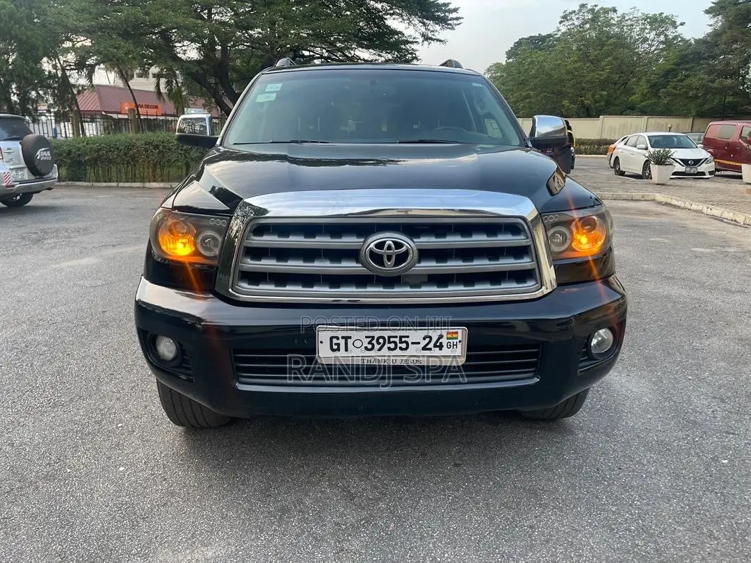 Toyota Sequoia 2015 Black