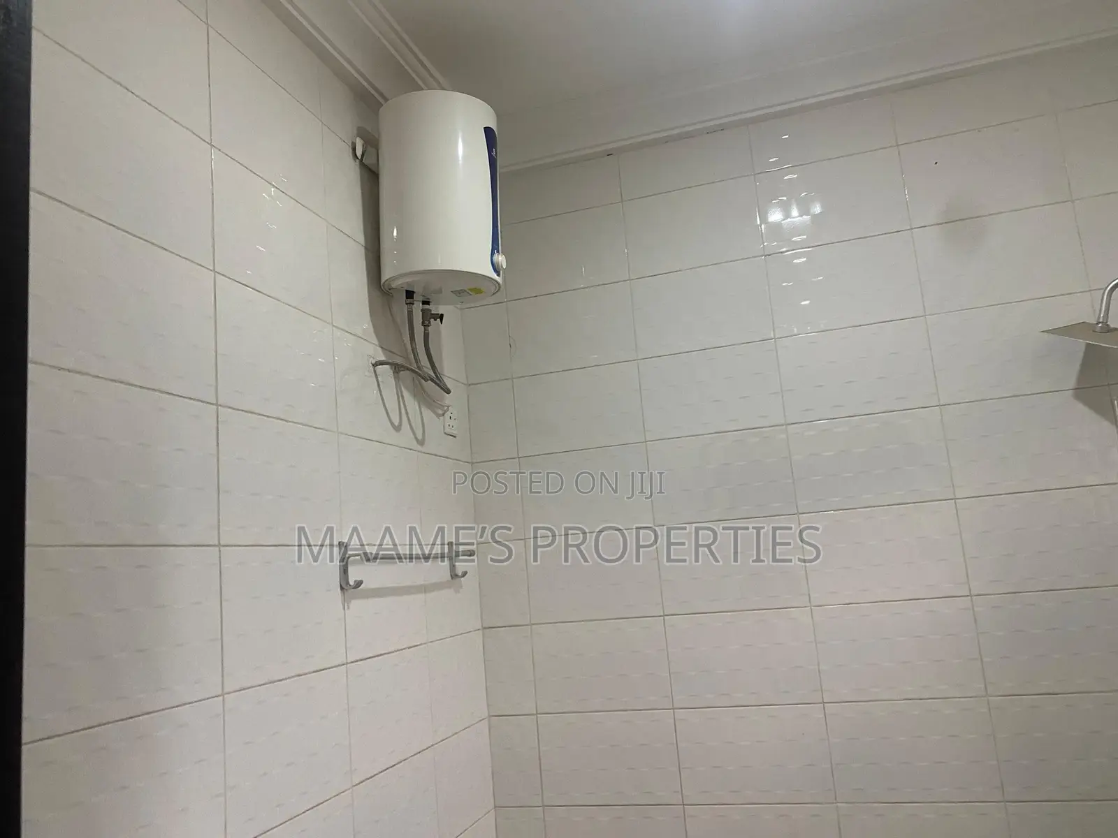 4bdrm Duplex in Adenta for rent