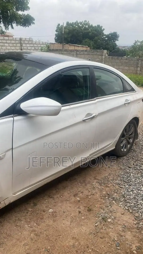 Hyundai Sonata 2012 White