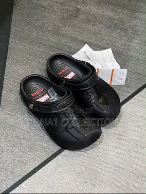 Spider Man Neo Classics Crocs in Red/Black