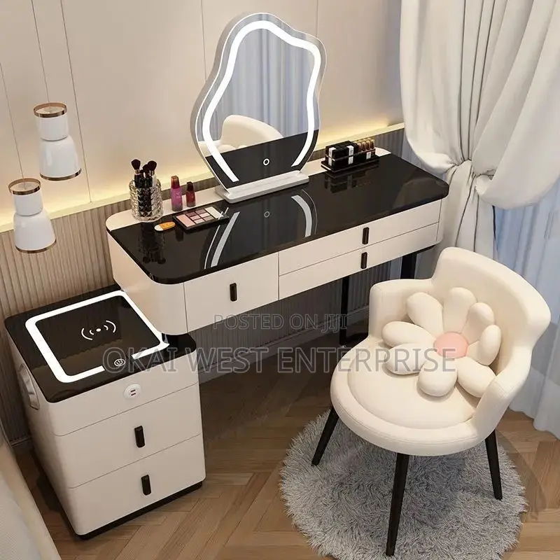 Elegant Wireless Charging Nordic Dressing Table With Multi-Functional