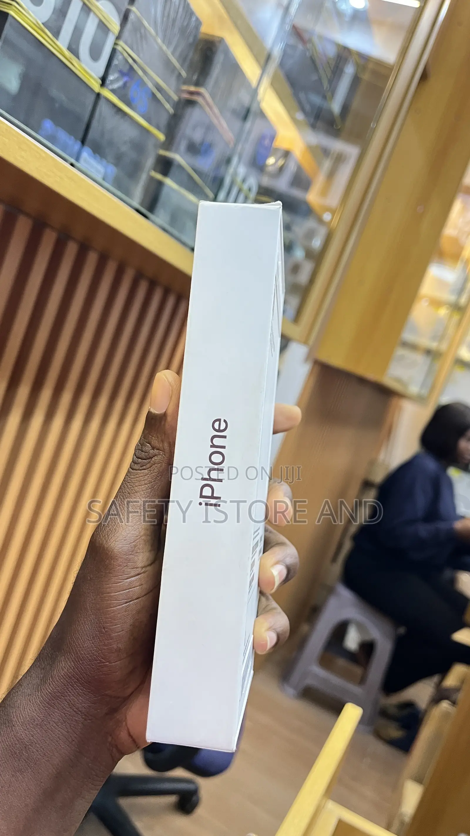 New Apple iPhone 18 Pro Max 256 GB Red