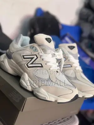 New Balance 9060