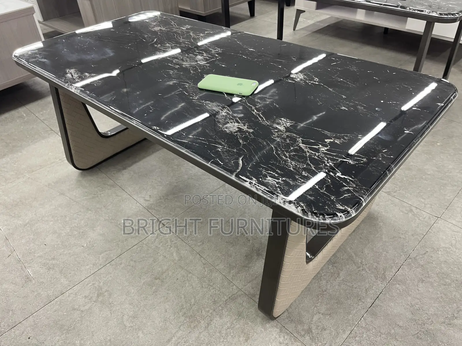High Quality Center Table
