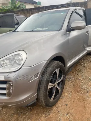 Porsche Cayenne 2009 Silver