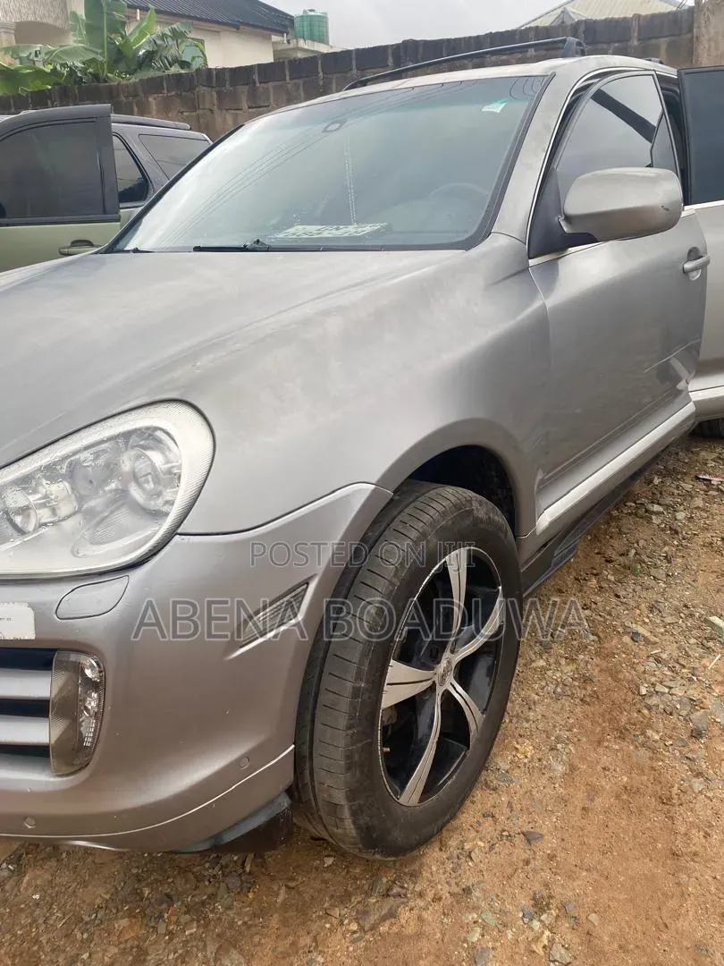 Porsche Cayenne 2009 Silver
