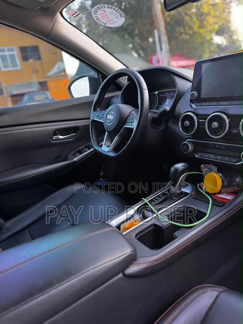 Nissan Sentra SR 2022 Black
