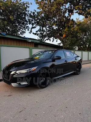 Nissan Sentra SR 2022 Black