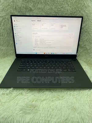Laptop Dell Precision 5530 16GB Intel Core i7 SSD 256GB