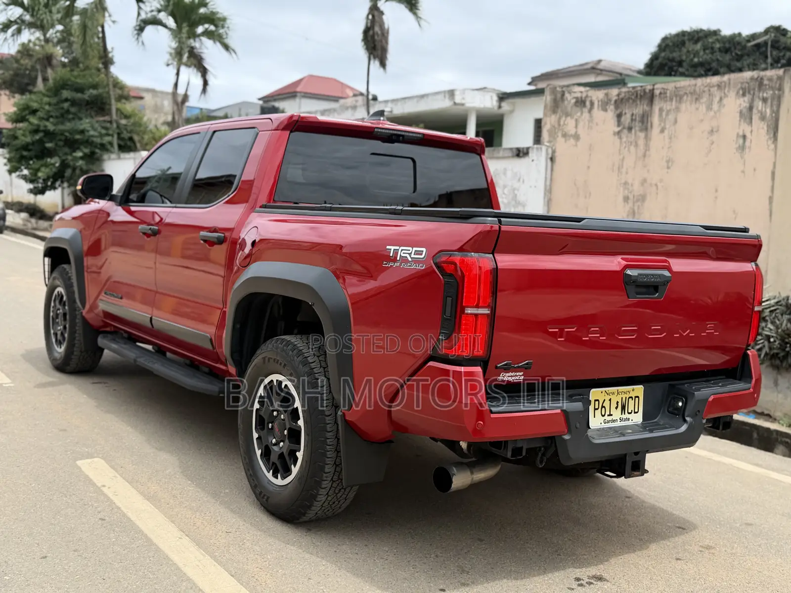 Toyota Tacoma TRD Sport Double Cab 5.0 ft. SB 2025 Red