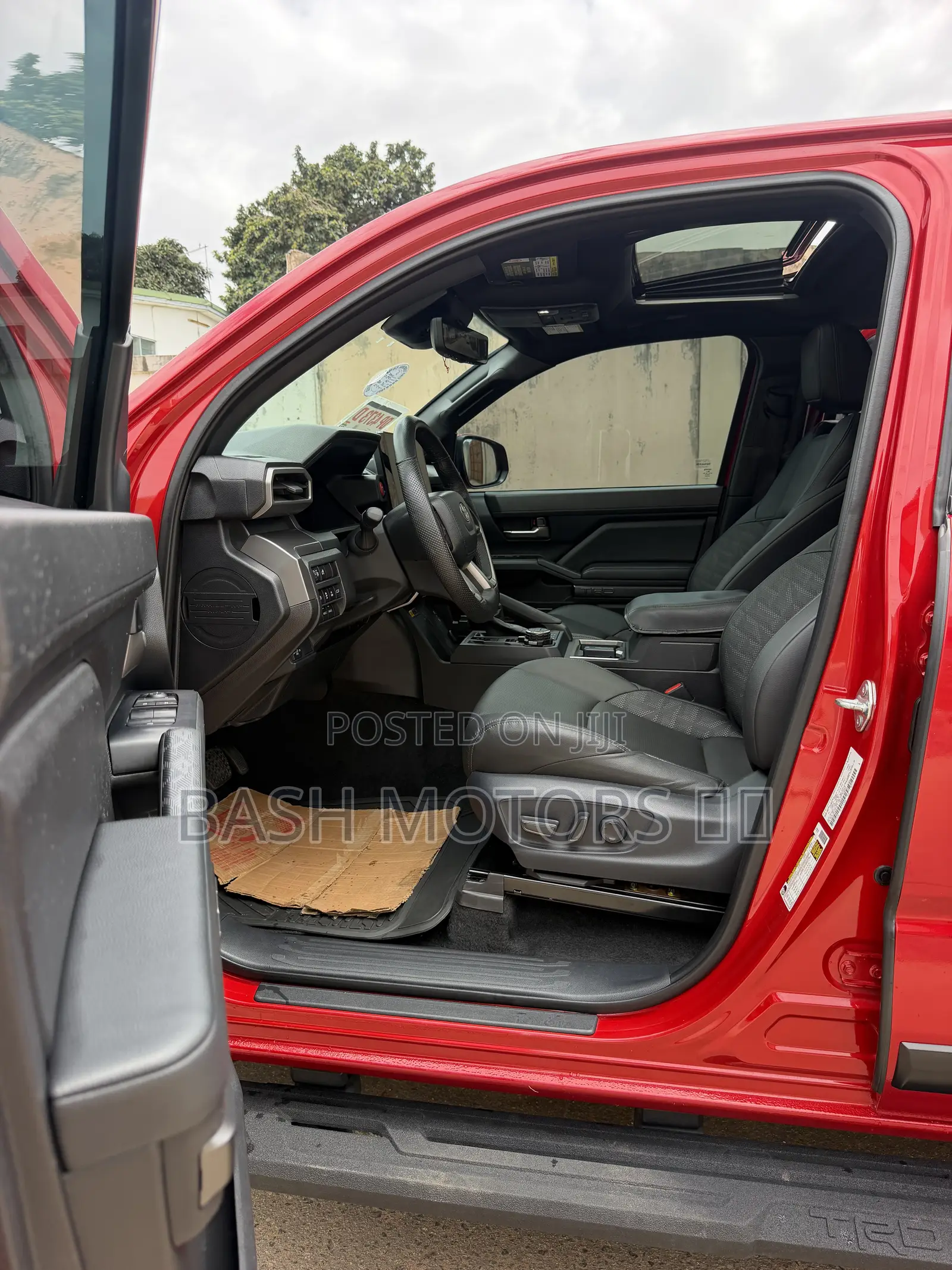 Toyota Tacoma TRD Sport Double Cab 5.0 ft. SB 2025 Red