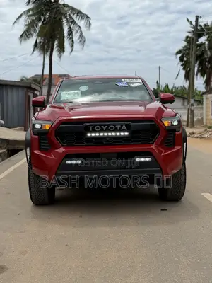 Toyota Tacoma TRD Sport Double Cab 5.0 ft. SB 2025 Red