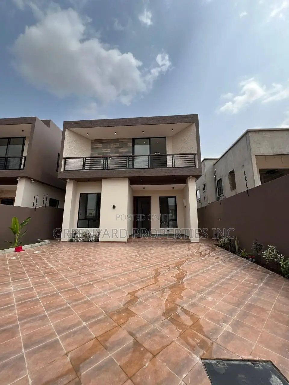 4bdrm House in Oyarifa for sale