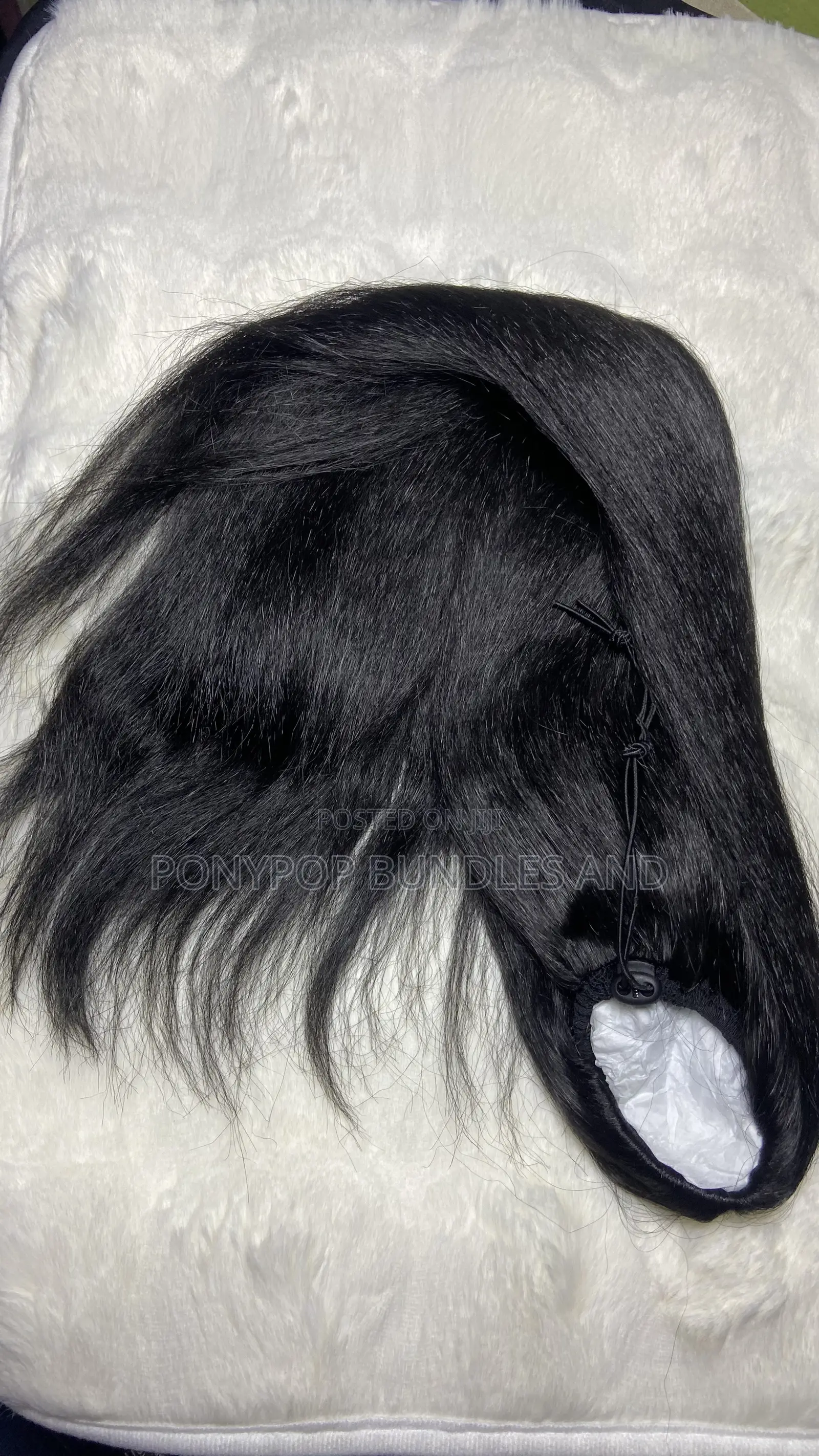 Detachable Yaki Ponytail.