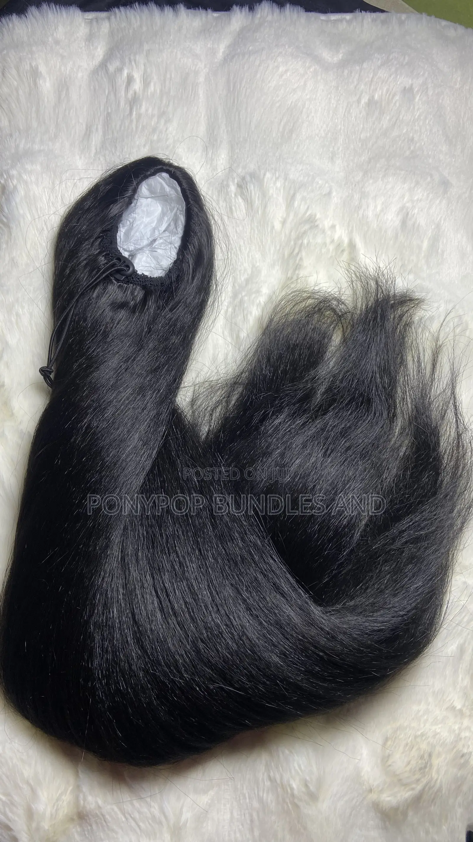 Detachable Yaki Ponytail.