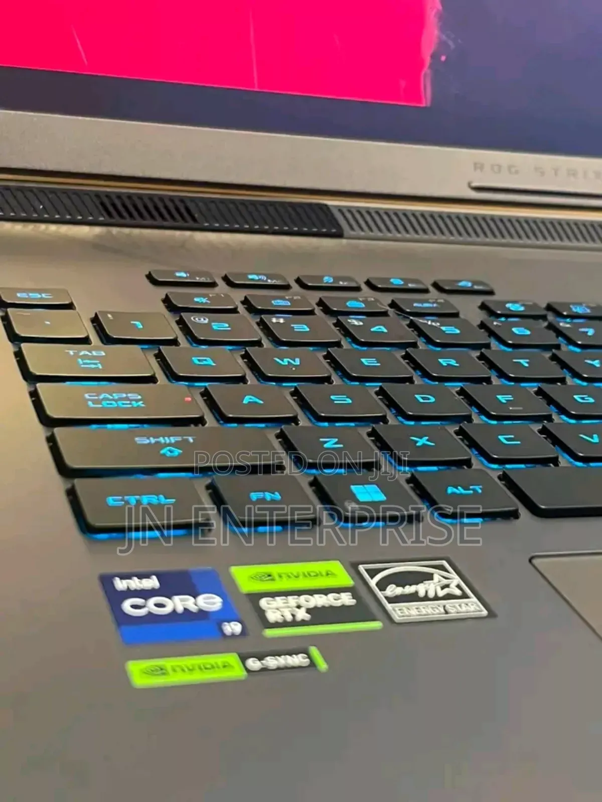 New Laptop Asus ROG Strix G17 16GB Intel Core i9 SSD 1T