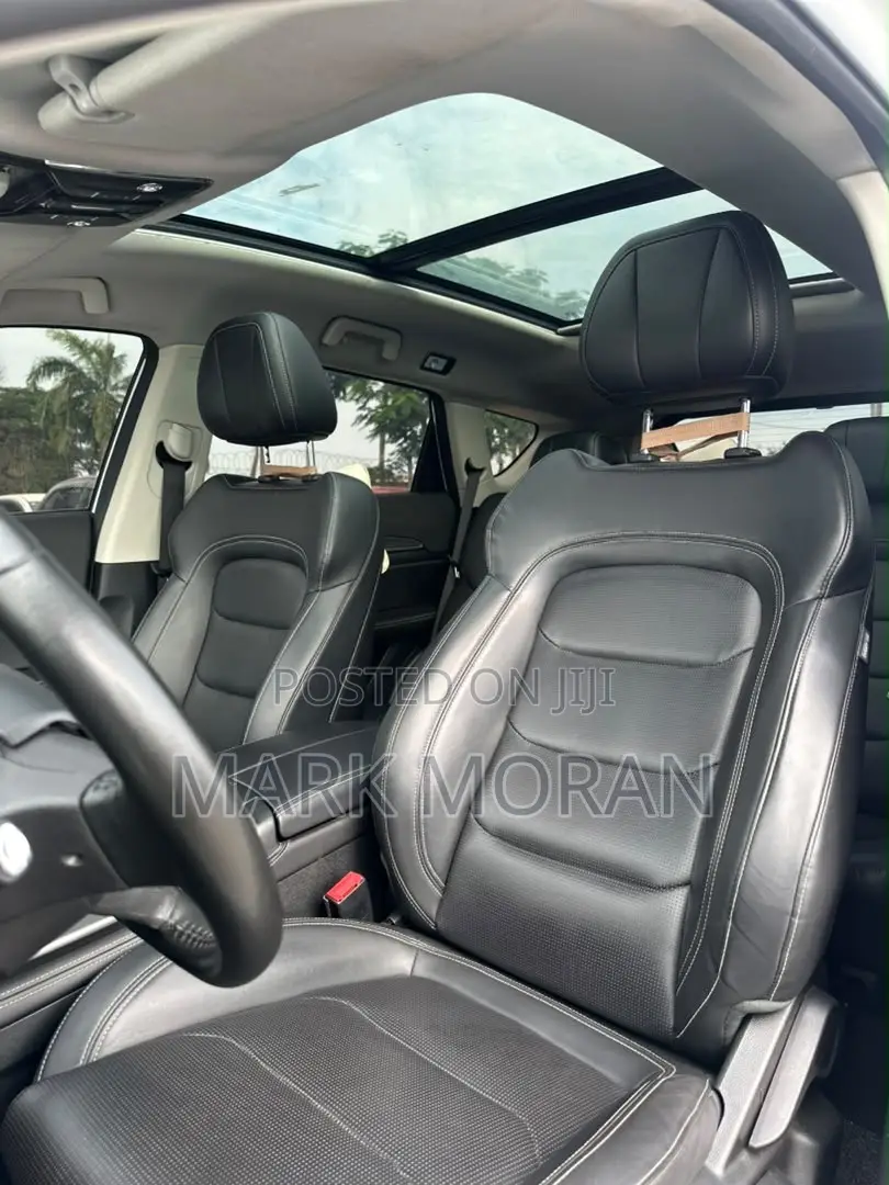 Jetour X70 Plus 2021 White