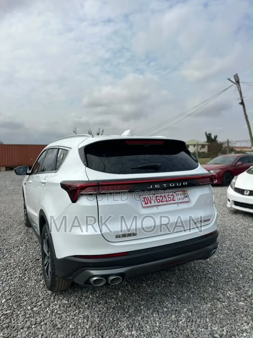 Jetour X70 Plus 2021 White