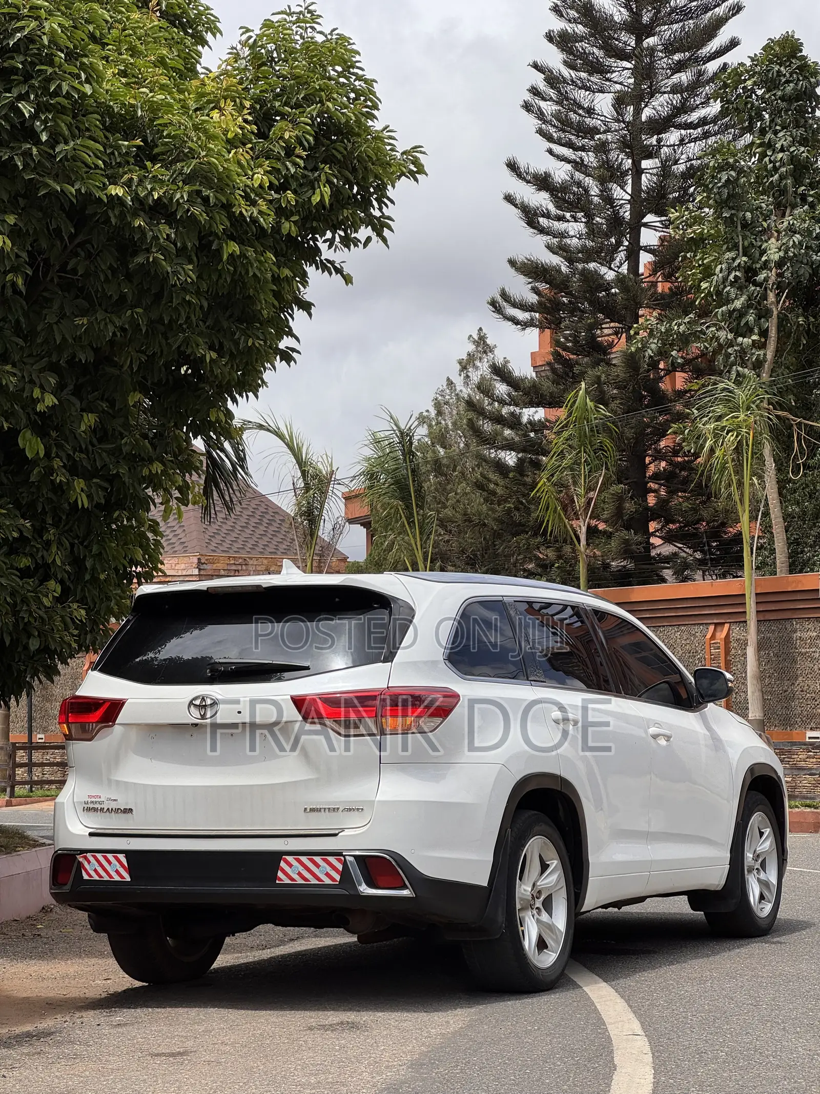 Toyota Highlander Limited Platinum 2019 White
