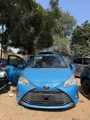 Toyota Vitz 1.3 FWD 5dr 2017 Blue