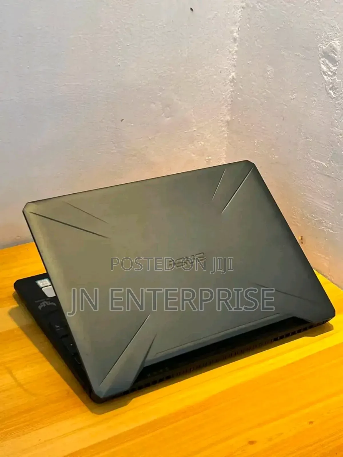 New Laptop Asus TUF Gaming FX504 8GB Intel Core i7 SSD 512GB