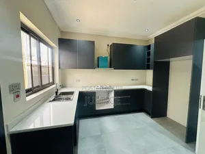 3bdrm Duplex in Haasto Total, ECOMOG for rent