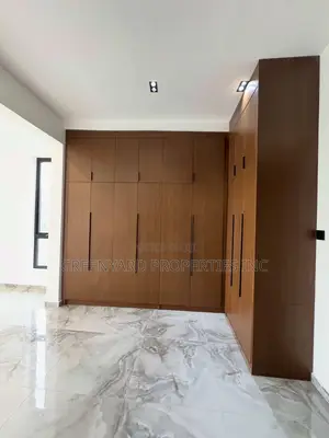 3bdrm House in Oyarifa for sale