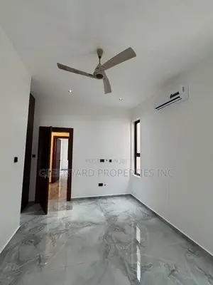 3bdrm House in Oyarifa for sale